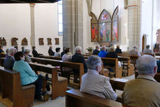 Pfingsten in der renovierten Stadtpfarrkirche St. Crescentius (Foto: Karl-Franz Thiede)